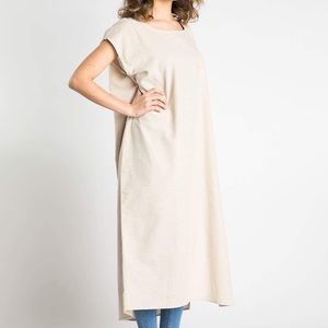 Long, beige linen tunic. Designed by me @b.poshi